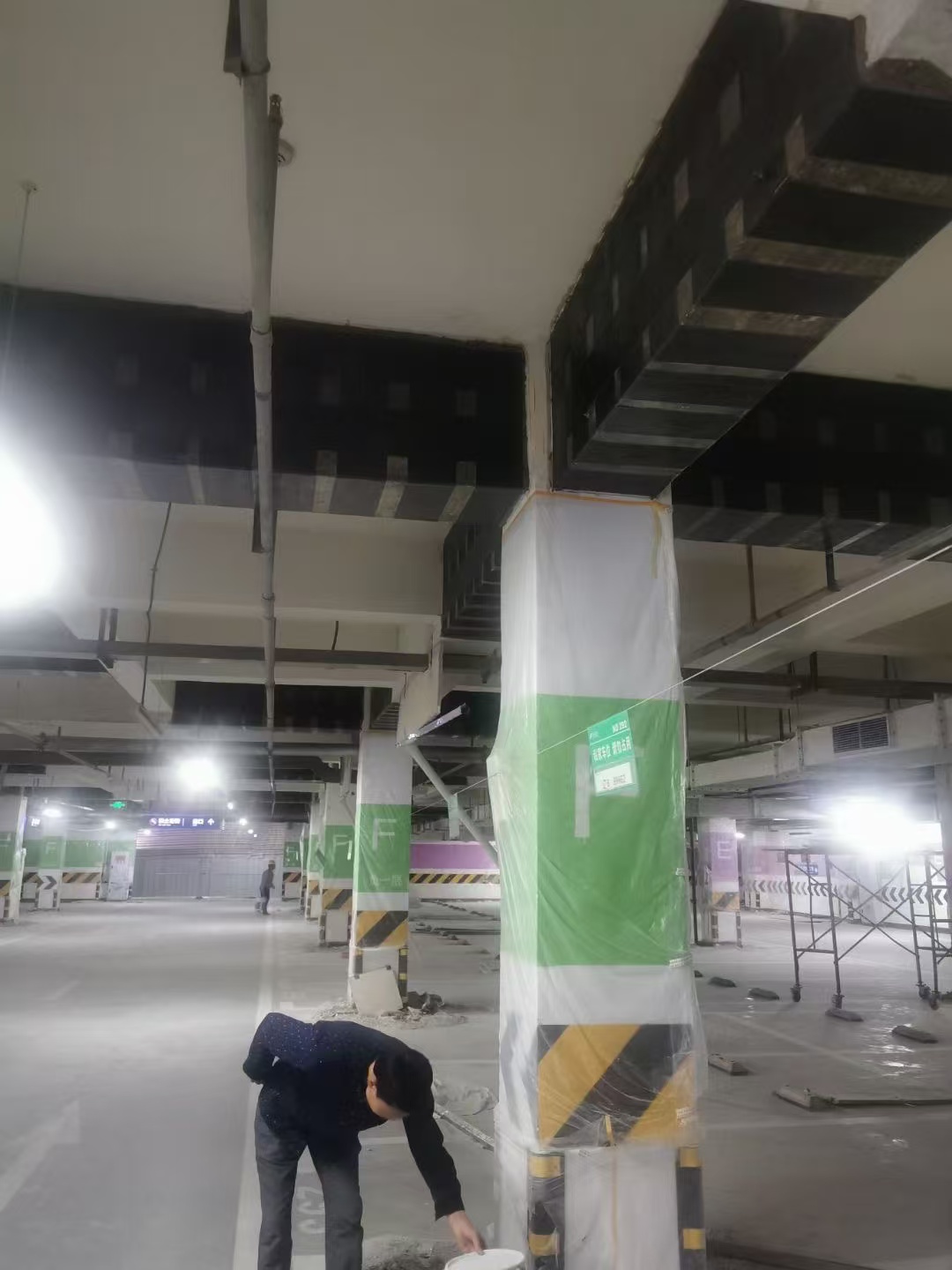 伊春柱子露出钢筋生锈怎么办